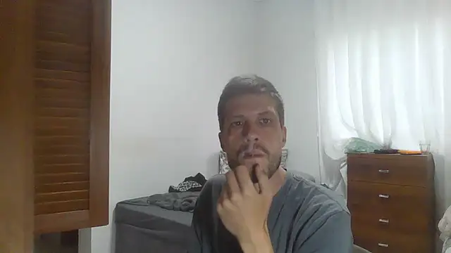 Snapshot of prorafadodoce chatting on December 2, 2025, 9:33 am prorafadodoce online show from December 2, 2025, 9:33 am