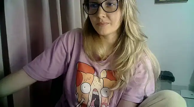 Snapshot of katy_pp chatting on January 7, 2025, 2:53 am katy pp online show from January 7, 2025, 2:53 am