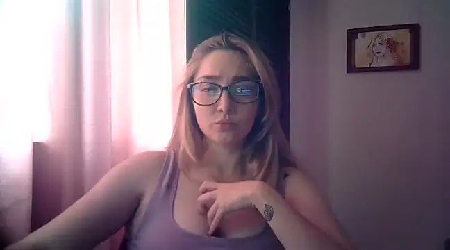 Snapshot of katy_pp chatting on January 8, 2025, 7:24 pm katy pp online show from January 8, 2025, 7:24 pm