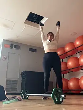 Snapshot of katy_pp chatting on November 3, 2025, 4:43 pm katy pp online show from November 3, 2025, 4:43 pm