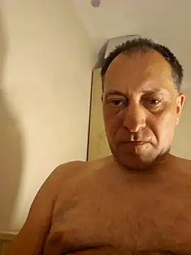 Snapshot of meateater1 chatting on November 22, 2025, 4:06 pm meateater1 online show from November 22, 2025, 4:06 pm