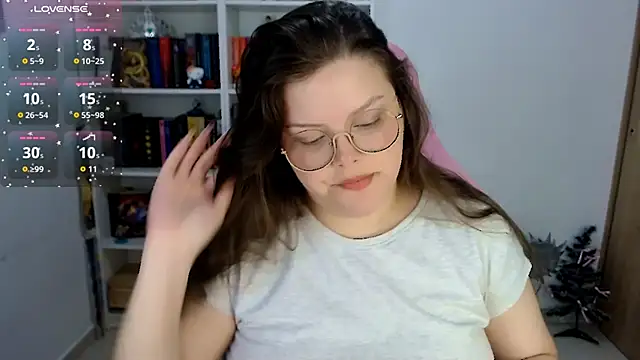 Snapshot of Gabiwaifu chatting on December 3, 2025, 9:25 pm Gabiwaifu online show from December 3, 2025, 9:25 pm