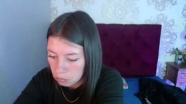 Snapshot of AnnaliOlsenX chatting on November 25, 2025, 2:23 am AnnaliOlsenX online show from November 25, 2025, 2:23 am