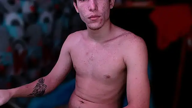 Snapshot of deividcloud36 chatting on November 16, 2025, 10:35 pm deividcloud36 online show from November 16, 2025, 10:35 pm