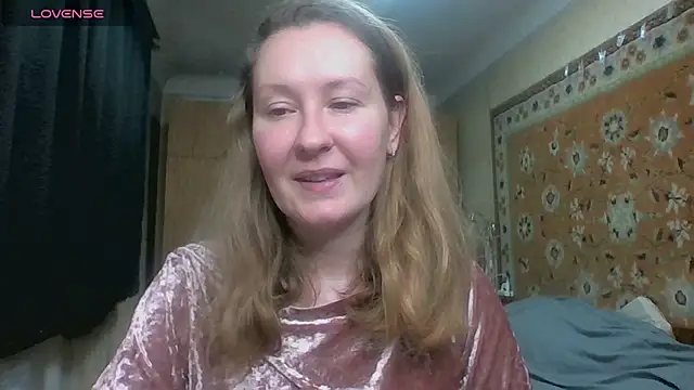 AnnaXLovers online show from December 19, 2025, 10:06 am