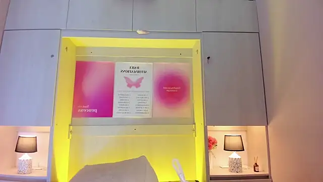 tamaraa smiith online show from April 17, 2026, 7:38 pm