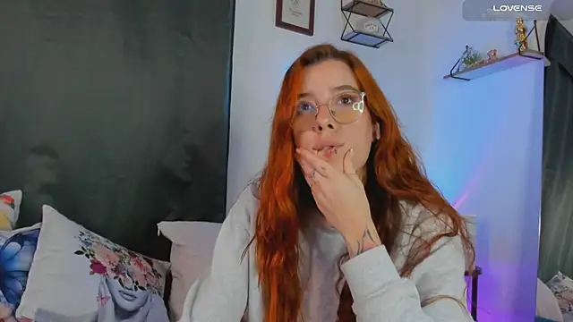 Snapshot of Manuela_monroe chatting on September 27, 2025, 3:23 am Manuela monroe online show from September 27, 2025, 3:23 am