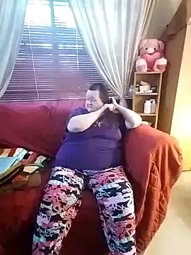 Snapshot of Bayou_Woman68 chatting on November 30, 2025, 3:57 pm Bayou Woman68 online show from November 30, 2025, 3:57 pm