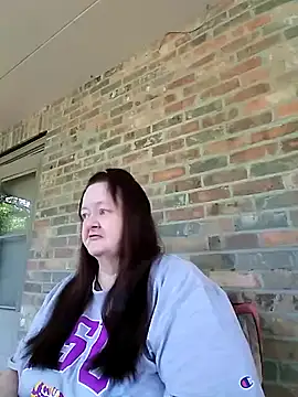 Snapshot of Bayou_Woman68 chatting on October 14, 2025, 3:34 pm Bayou Woman68 online show from October 14, 2025, 3:34 pm