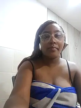 Snapshot of Adelehottman chatting on May 16, 2026, 1:32 pm Adelehottman online show from May 16, 2026, 1:32 pm