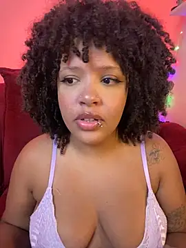 Snapshot of 99_Lilith chatting on February 18, 2026, 12:30 am 99 Lilith online show from February 18, 2026, 12:30 am