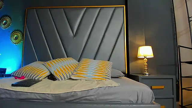 Snapshot of BrendaAdams_ chatting on March 21, 2025, 11:12 am BrendaAdams online show from March 21, 2025, 11:12 am