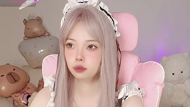Snapshot of Ruby_2xy chatting on July 2, 2026, 2:23 am Ruby 2xy online show from July 2, 2026, 2:23 am