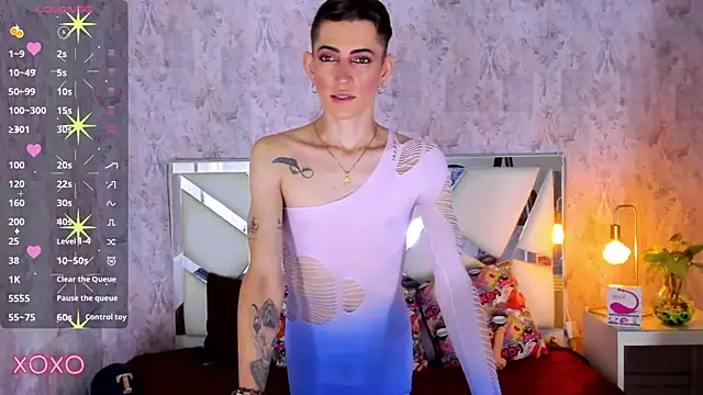 Snapshot of dominic_thailor chatting on September 28, 2025, 1:29 pm dominic thailor online show from September 28, 2025, 1:29 pm