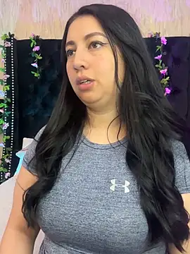 Snapshot of AshleeyPrincess chatting on November 29, 2025, 11:54 am AshleeyPrincess online show from November 29, 2025, 11:54 am