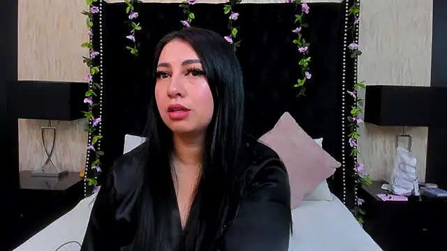 Snapshot of AshleeyPrincess chatting on December 4, 2025, 1:54 pm AshleeyPrincess online show from December 4, 2025, 1:54 pm