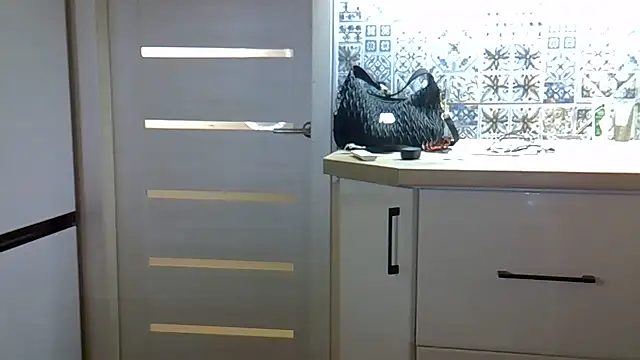 Snapshot of NkPulse chatting on October 24, 2025, 6:18 pm NkPulse online show from October 24, 2025, 6:18 pm