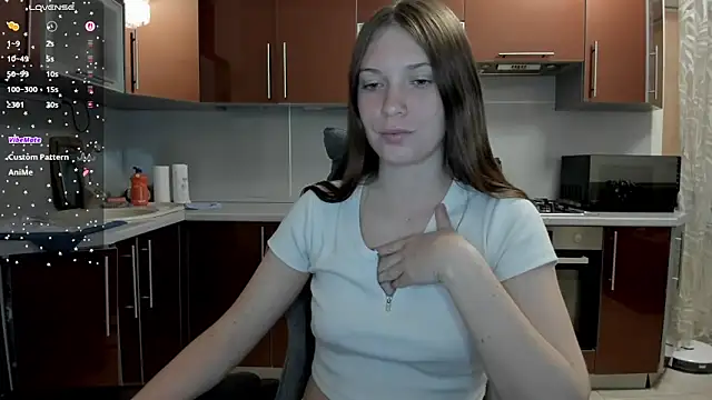  BondiXUrban  online show from April 2, 2026, 4:57 pm