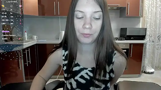  BondiXUrban  online show from February 12, 2026, 4:45 am