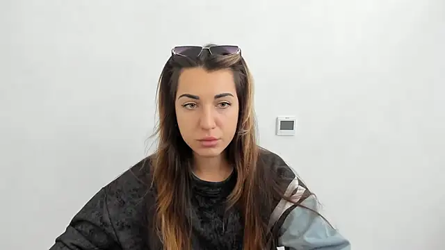 Summmmersky online show from November 12, 2025, 9:24 am