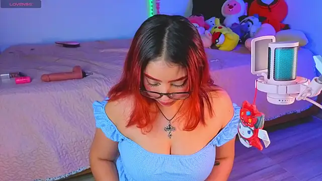 Snapshot of AnngelaSkye chatting on January 16, 2026, 5:33 am AnngelaSkye online show from January 16, 2026, 5:33 am