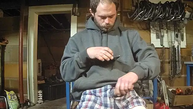 Bigoleslong98765 online show from March 9, 2026, 6:06 am