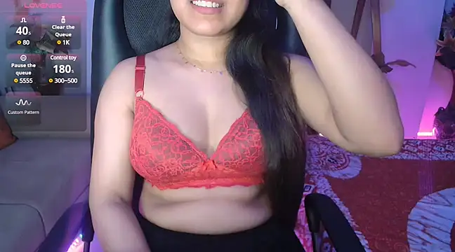 Snapshot of Most-Beautiful-Queen chatting on March 18, 2025, 7:22 pm Most-Beautiful-Queen online show from March 18, 2025, 7:22 pm