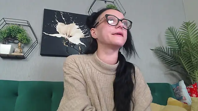 Snapshot of IzabelllNoir chatting on January 13, 2026, 7:01 am IzabelllNoir online show from January 13, 2026, 7:01 am