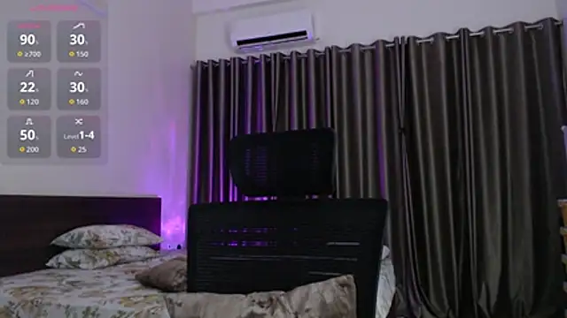 lovelygracy1809 online show from April 16, 2026, 9:39 pm