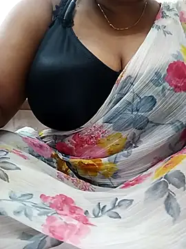 Snapshot of Rexx05@xh chatting on November 28, 2025, 2:01 am Rexx05xh online show from November 28, 2025, 2:01 am