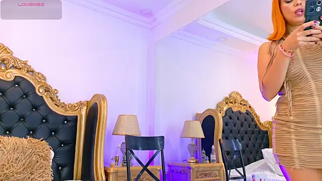 AdelinaVans online show from February 14, 2026, 11:32 am