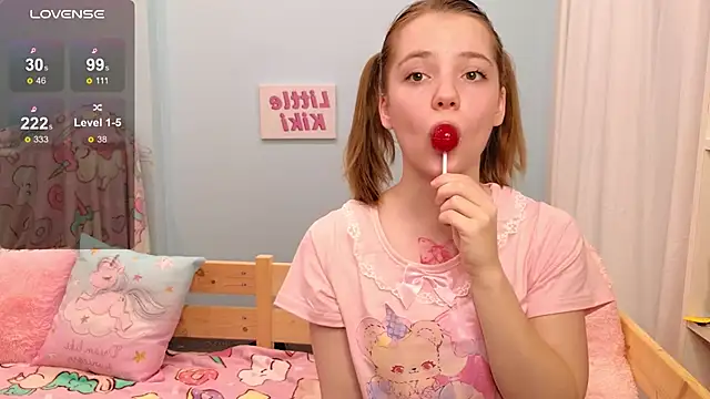 PrincessLittleKiki online show from October 29, 2025, 8:13 am