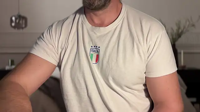 Mr Beef online show from September 18, 2025, 6:44 pm