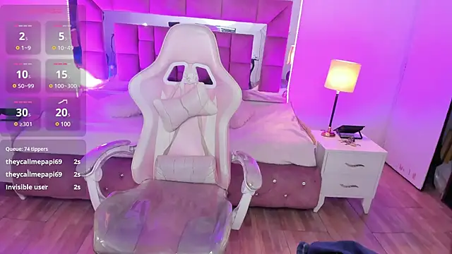 Aliciia cute1 online show from March 3, 2025, 2:33 am