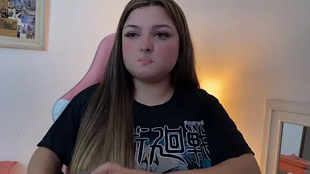 SweetPaige  online show from December 2, 2025, 5:47 pm