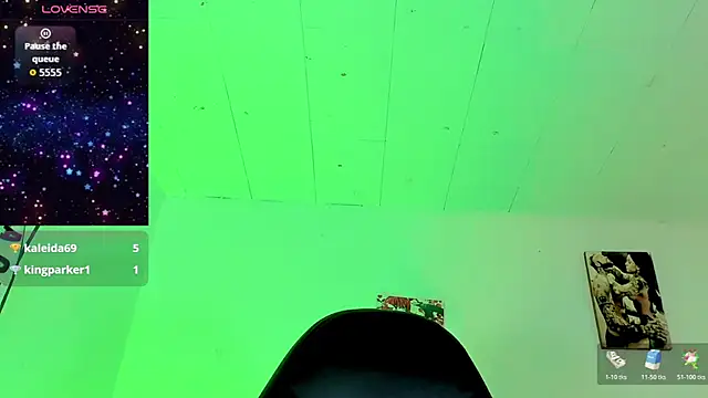 Snapshot of naomy__xx chatting on October 23, 2025, 3:27 am naomy xx online show from October 23, 2025, 3:27 am