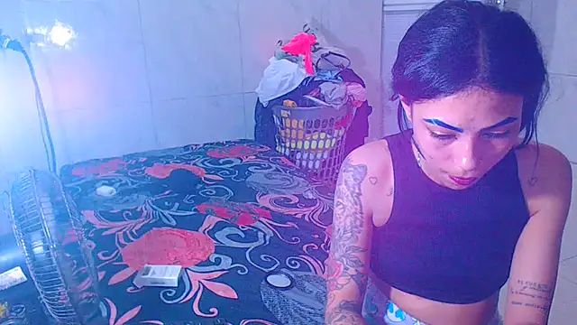 Snapshot of harry_lia_ chatting on July 6, 2026, 7:26 am harry lia online show from July 6, 2026, 7:26 am