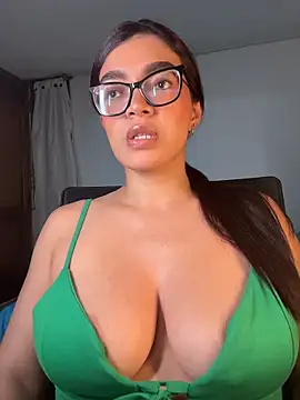 kathii95 online show from March 28, 2026, 1:28 am