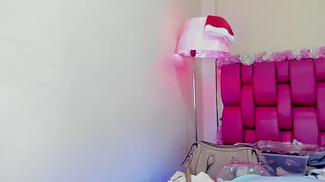 Snapshot of Gabriela_Brown chatting on January 3, 2025, 4:37 pm Gabriela Brown online show from January 3, 2025, 4:37 pm