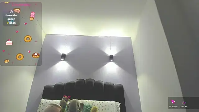 Snapshot of Sofia_Clauss_ chatting on November 13, 2025, 4:38 am Sofia Clauss online show from November 13, 2025, 4:38 am