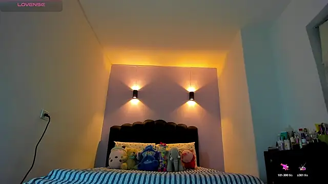 Snapshot of Sofia_Clauss_ chatting on January 18, 2026, 5:11 am Sofia Clauss online show from January 18, 2026, 5:11 am