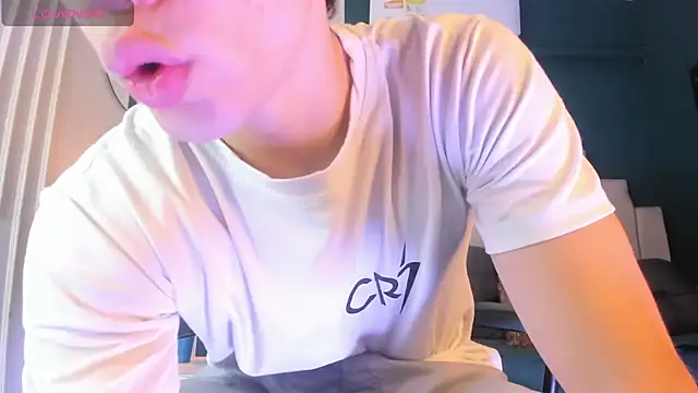 Snapshot of AlessandroDybala chatting on January 10, 2026, 12:33 pm AlessandroDybala online show from January 10, 2026, 12:33 pm