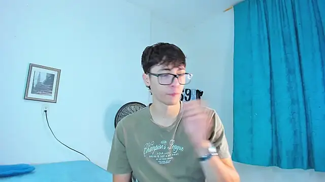 Snapshot of AlessandroDybala chatting on February 7, 2026, 12:02 pm AlessandroDybala online show from February 7, 2026, 12:02 pm