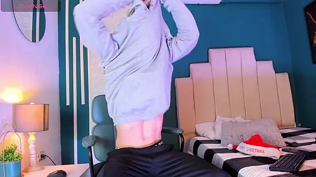 AlessandroDybala online show from December 18, 2025, 12:42 pm