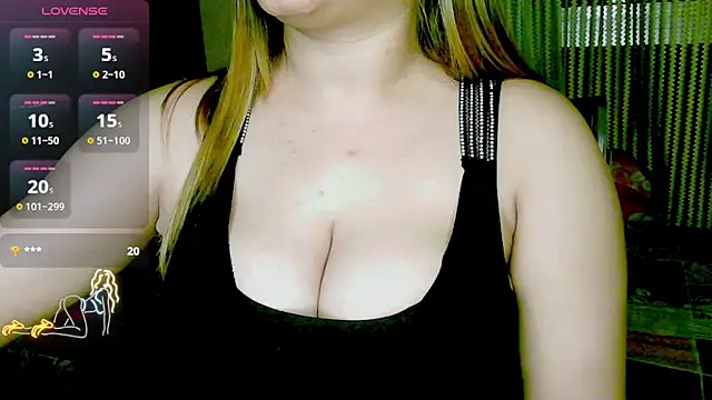 Snapshot of Niyaroy09 chatting on February 24, 2025, 5:20 pm Niyaroy09 online show from February 24, 2025, 5:20 pm