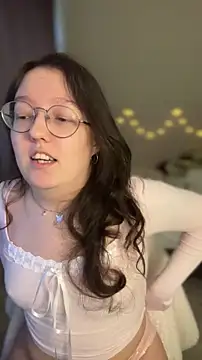 emigooflordXD online show from March 15, 2026, 1:29 pm