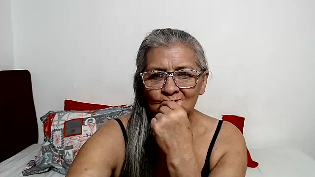 candy mature  online show from June 1, 2026, 12:11 am