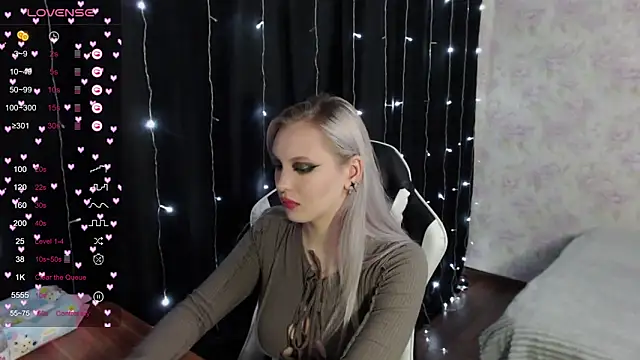 VikaPowers online show from March 1, 2025, 12:01 pm