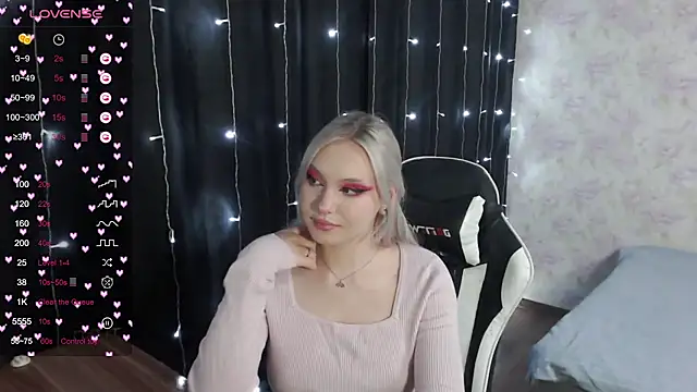 VikaPowers online show from January 15, 2025, 5:47 pm