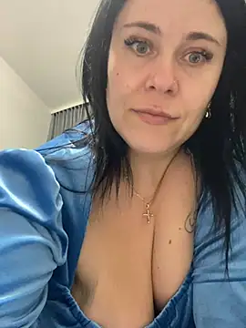 Snapshot of CuteNata chatting on February 4, 2025, 4:50 pm CuteNata online show from February 4, 2025, 4:50 pm